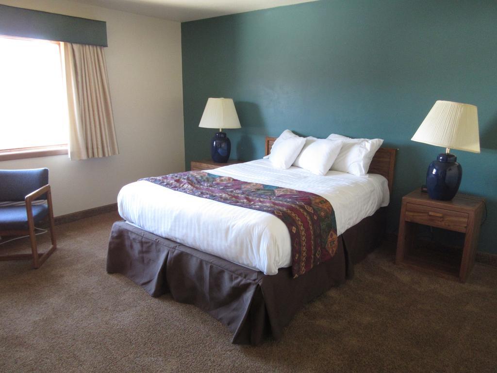 Al'S Westward Ho Motel West Yellowstone Buitenkant foto