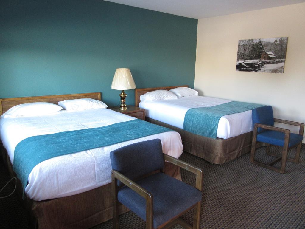 Al'S Westward Ho Motel West Yellowstone Buitenkant foto