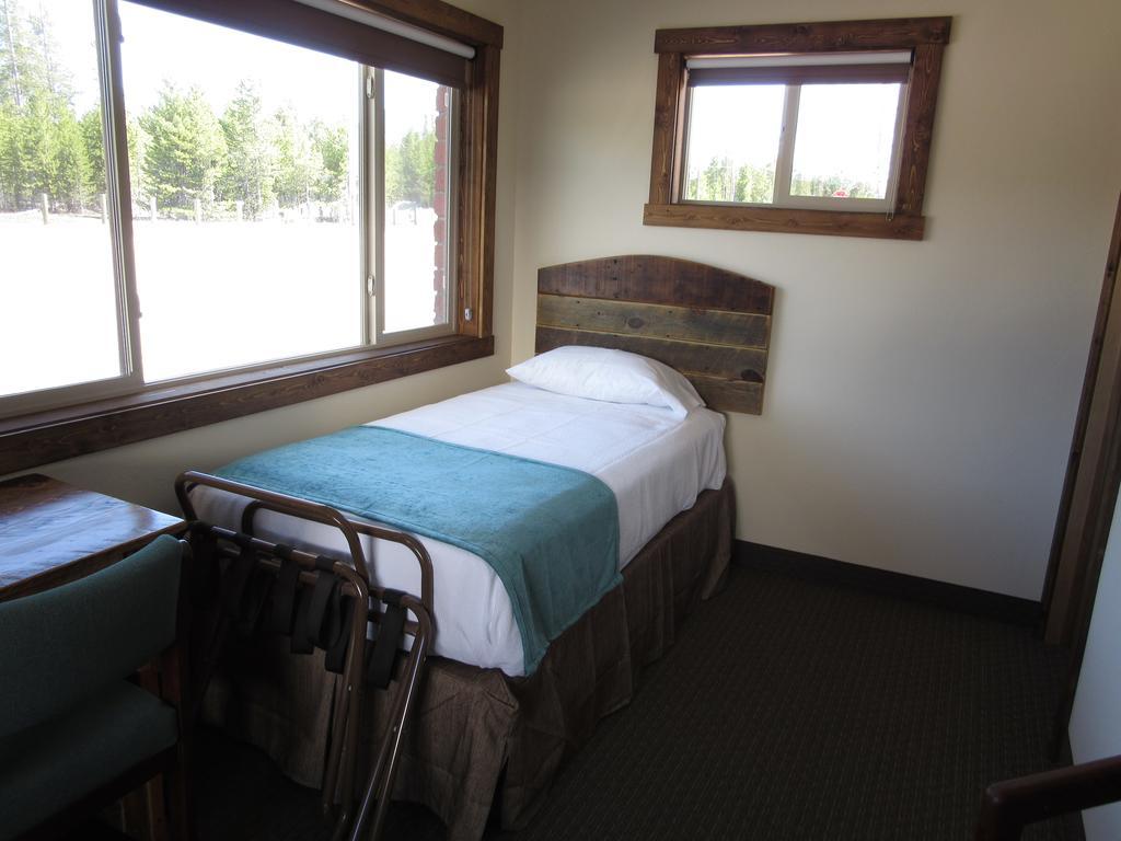 Al'S Westward Ho Motel West Yellowstone Buitenkant foto
